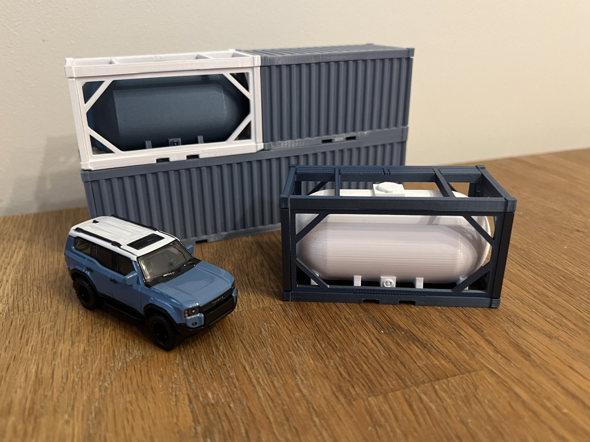 Tank Container 1/64 scale car diorama garage 20ft
