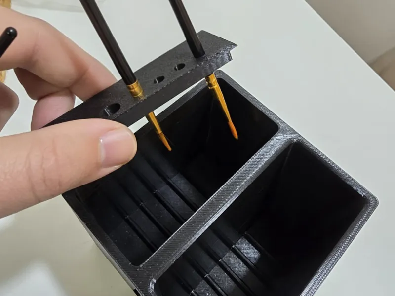 caja limpia pinceles 