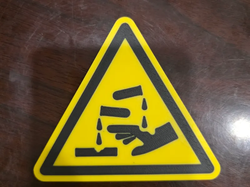 Ätzende Stoffe Warnschild W023 DIN EN ISO 7010