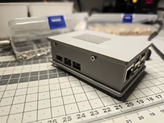Raspberry Pi 5 - Case