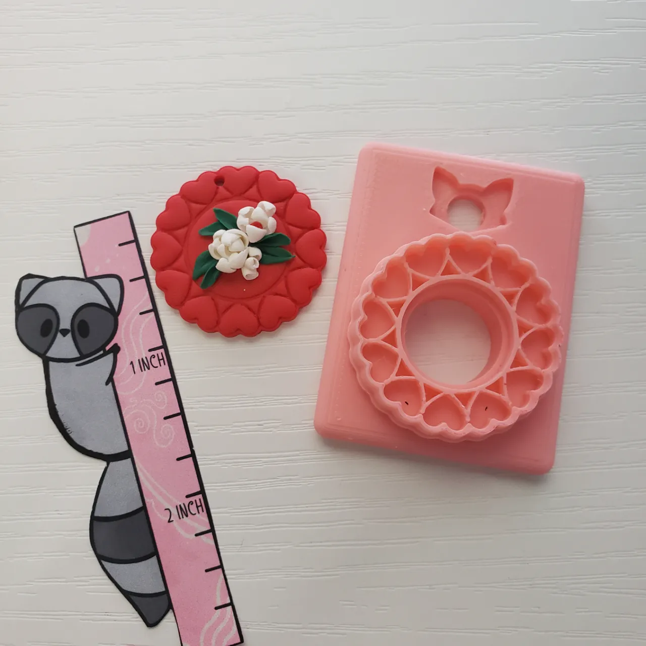Heart Wreath Valentine Polymer Clay Earring Cutter view 3