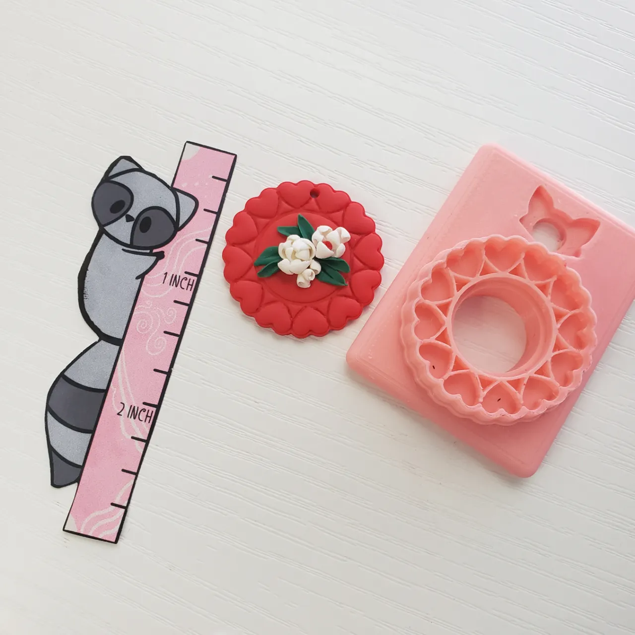 Heart Wreath Valentine Polymer Clay Earring Cutter view 4