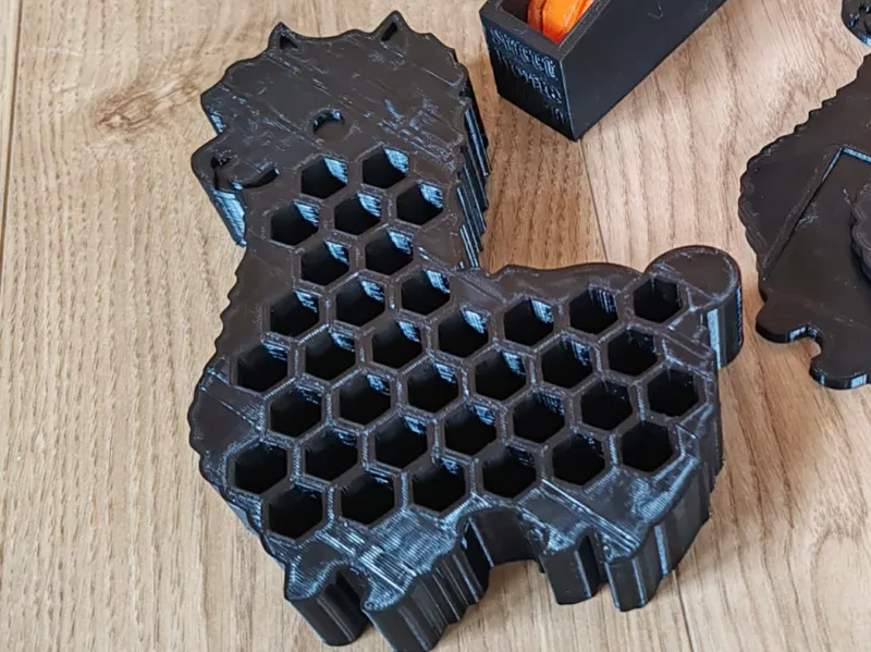 Alpaca/Lama shaped pen block holder