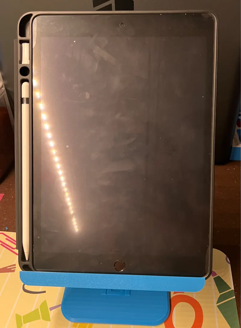 iPad Stand - Adjustable Tilt