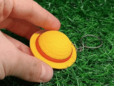 One Piece Straw Hat Keychain Monkey D Luffy view 2