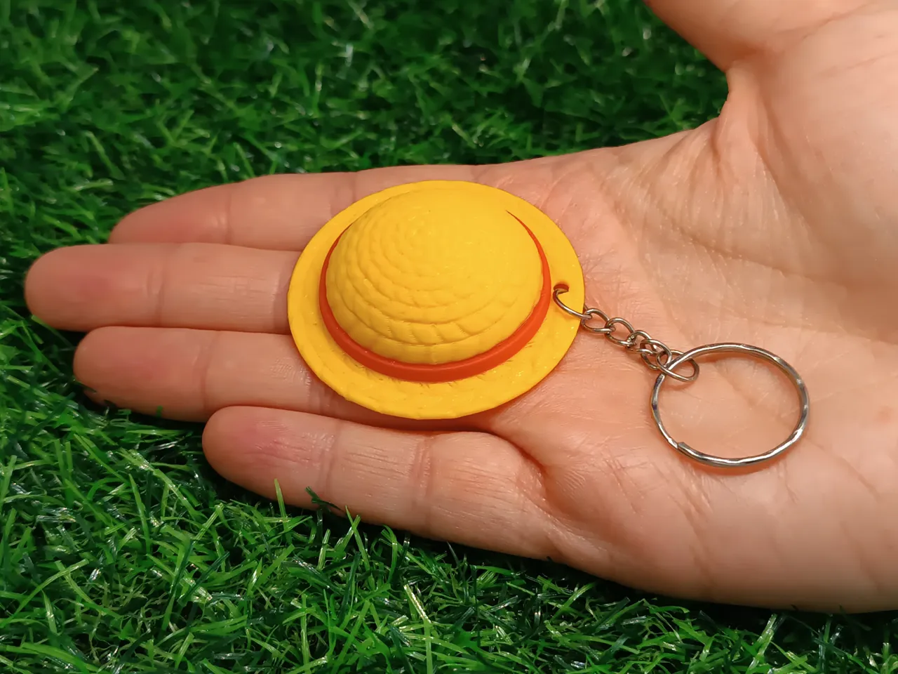 One Piece Straw Hat Keychain Monkey D Luffy view 4