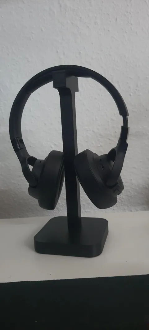 Design Headphone Stand view 2