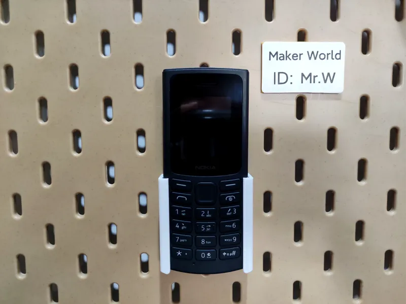 nokia诺基亚105 4G  宜家洞洞板挂架