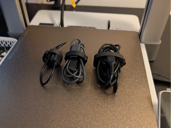 Clip de câble USB-A et USB-C, 3 tailles