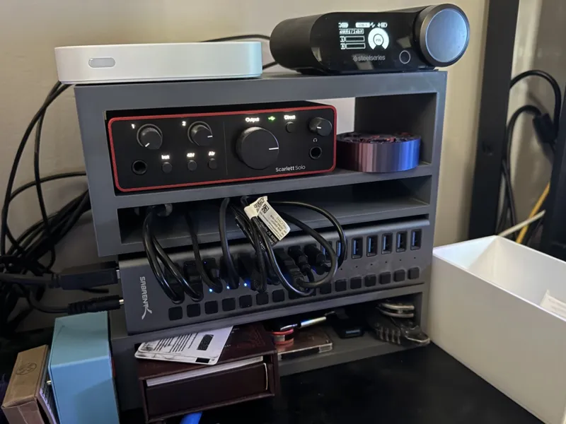 Desk Shelf for USB hub