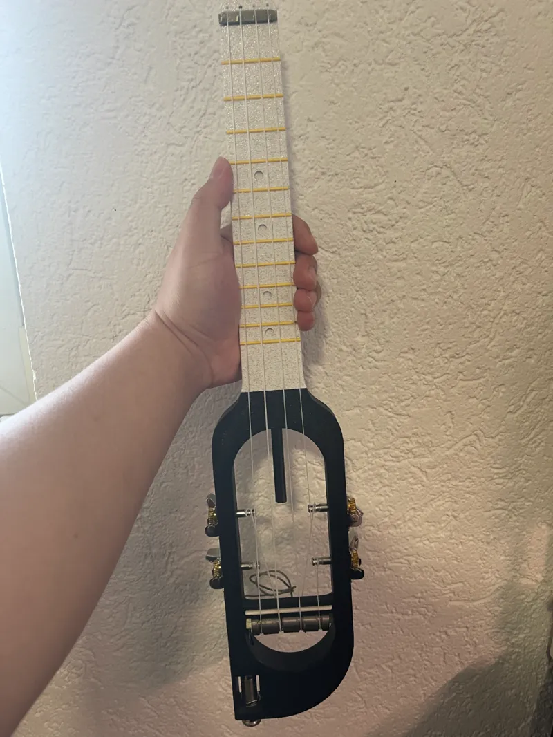 Travel Ukulele that actually plays