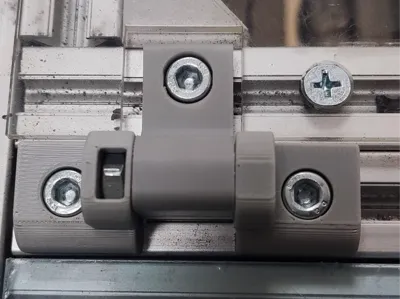 2020 Extrusion hinge 