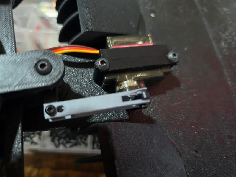 servo link
