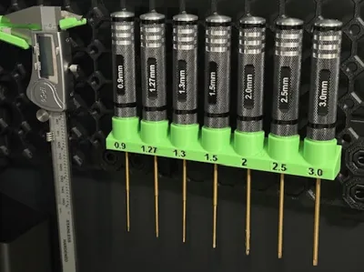 Hex driver holder for multiboard with AMS