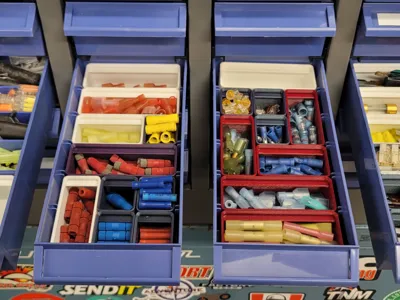 100 Drawers Parts Cabinet Gridfinity and Divider