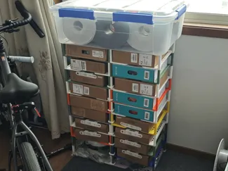 可无限堆叠耗材支架