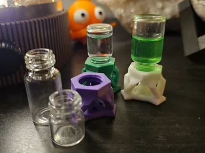 Ant Liquid Feeder - High Visibility