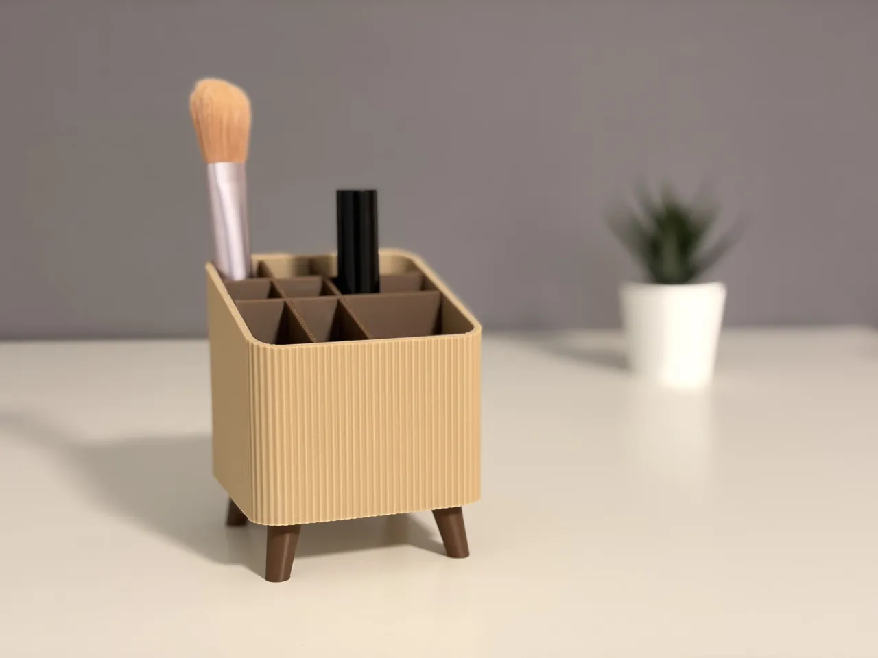 parametric bath and desk organizer view 3