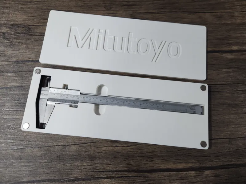Mitutoyo 8in/200mm Vernier Caliper Box (Magnetic)