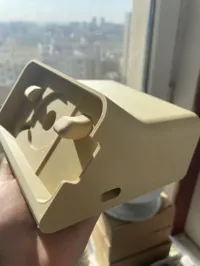 Support de charge iPhone avec coque, prise directe — photo 4