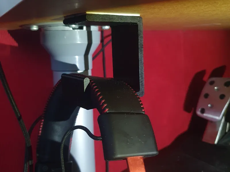 Headset hanger