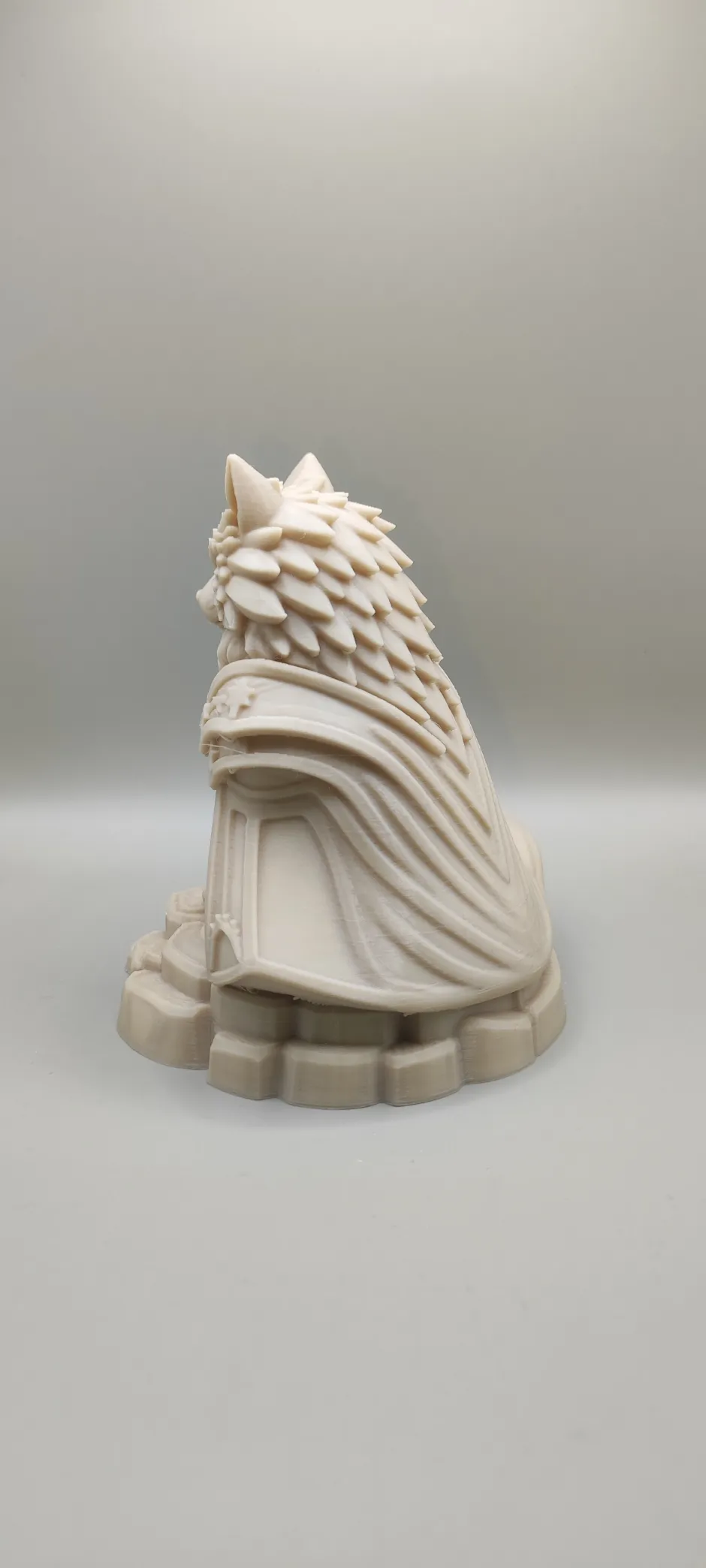 Unic Wolf Runic Wolf Guardian figurine - Free 3D Print Model - MakerWorld