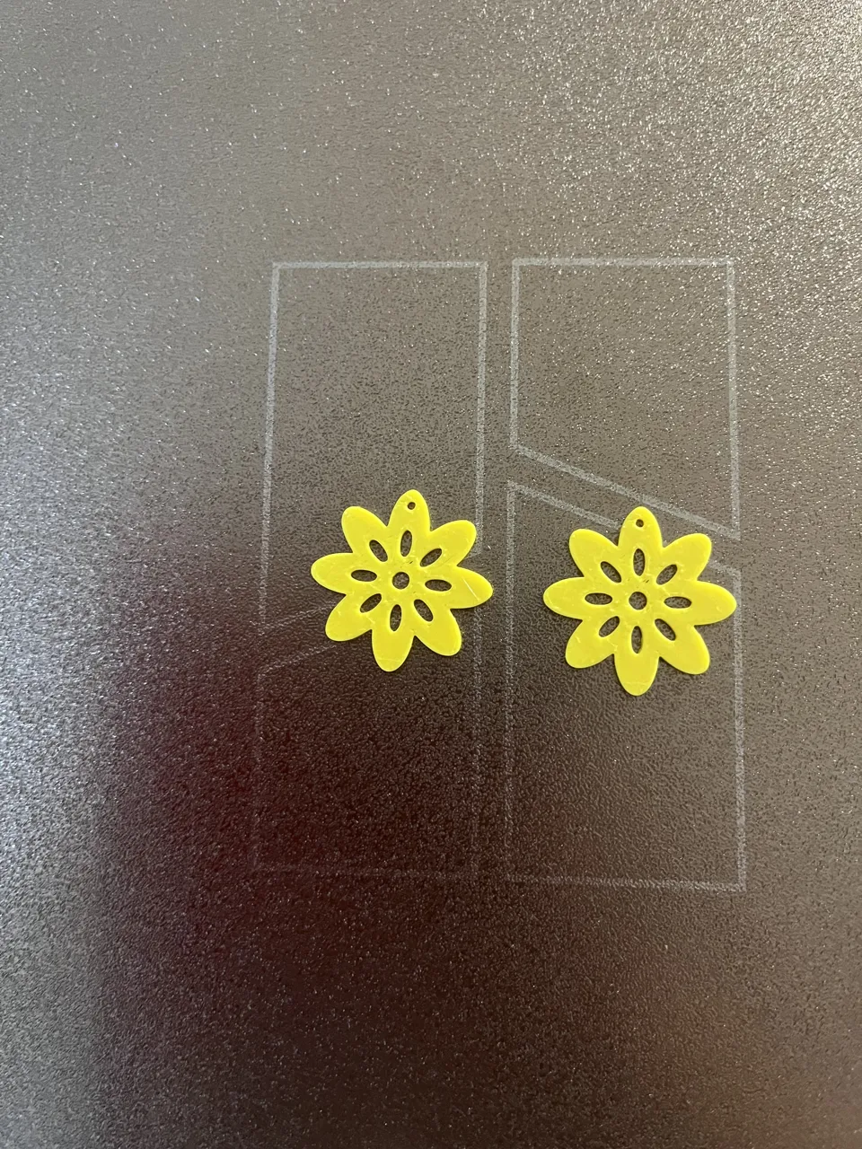 flower earrings view 2