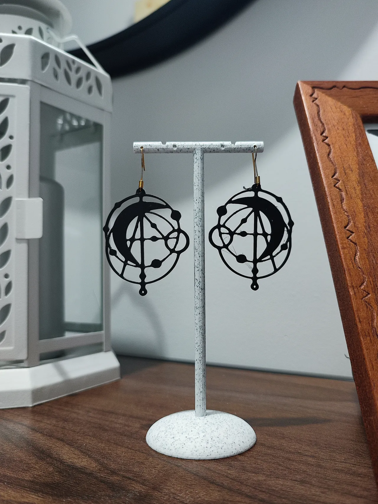 Aretes Astrolabio Lunar view 2