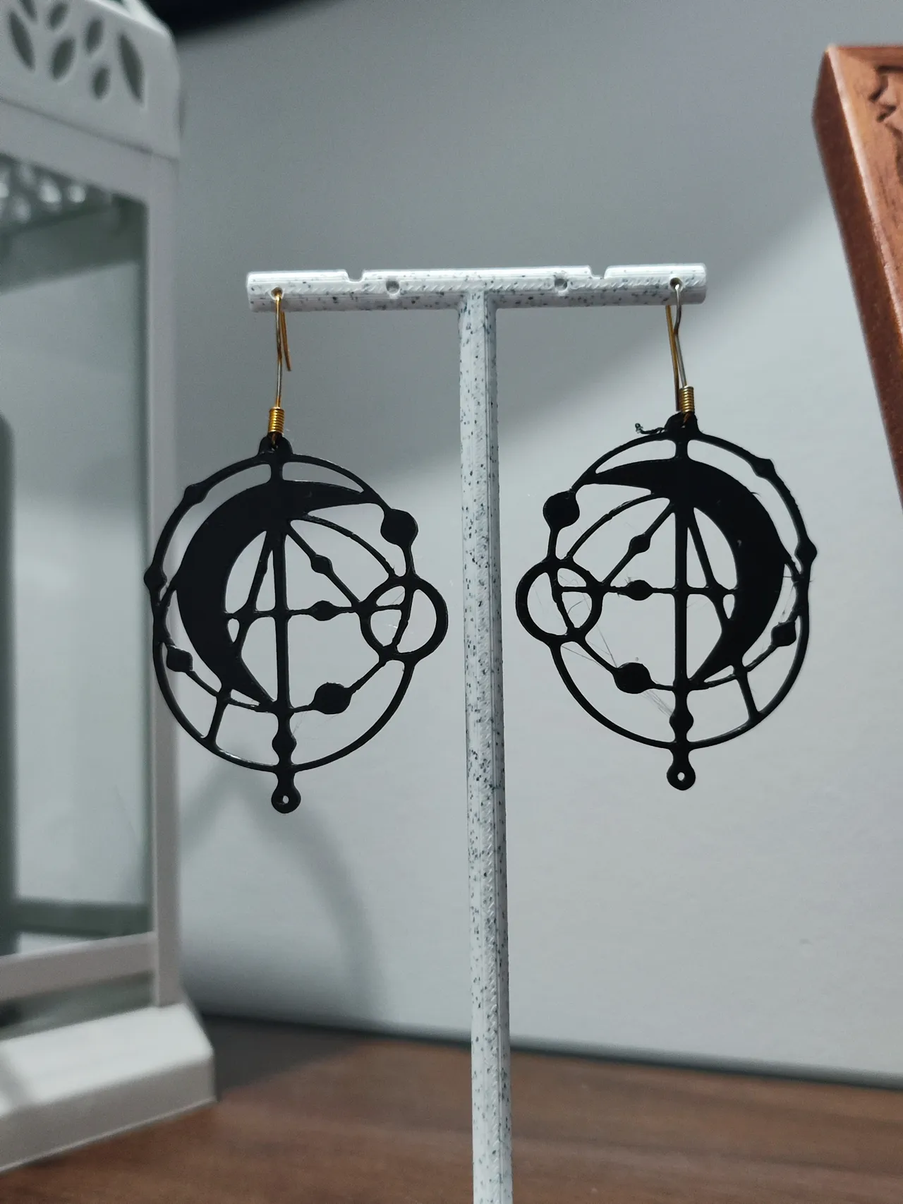 Aretes Astrolabio Lunar view 3
