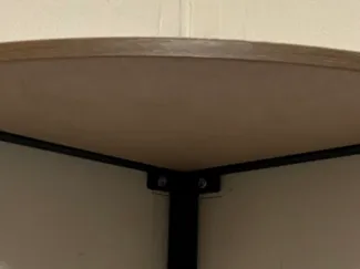 Corner Shelf Retainer
