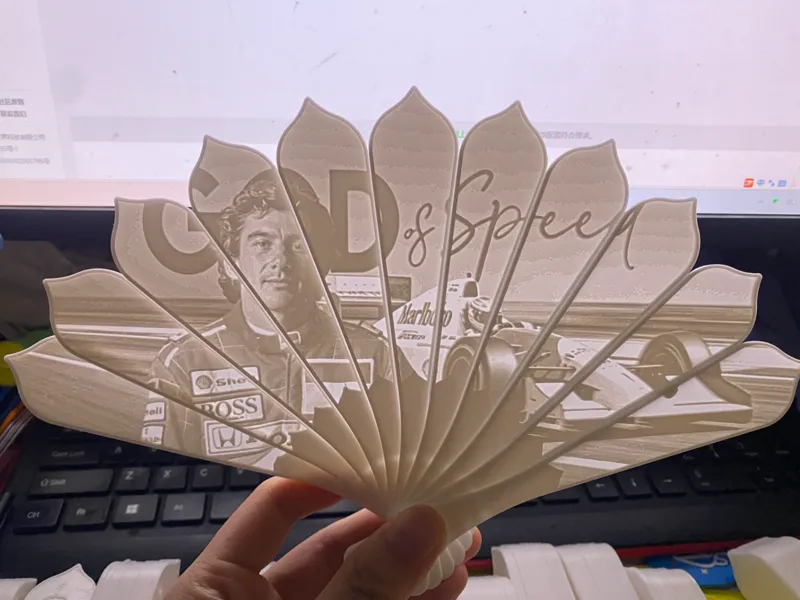 埃尔顿塞纳 F1车神 赛车手 浮雕折扇 扇子 