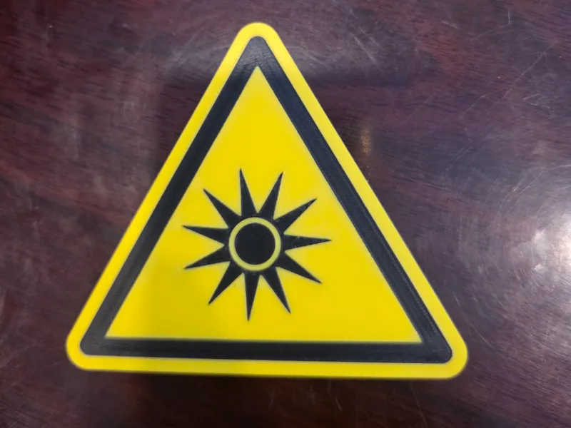 Optische Strahlung Warnschild W027 DIN EN ISO 7010
