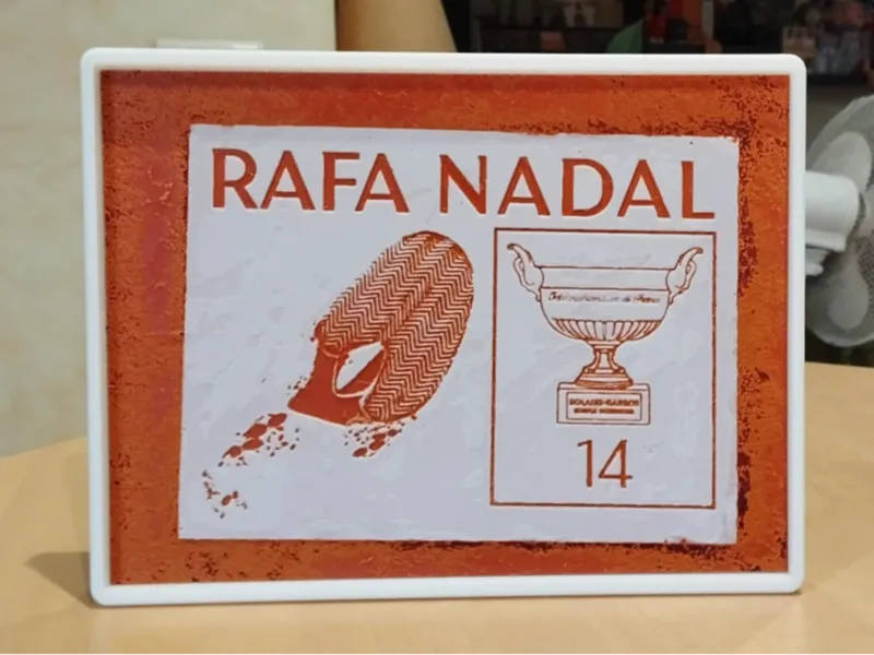 Frame for "Nadal-on-Court-Plaque"