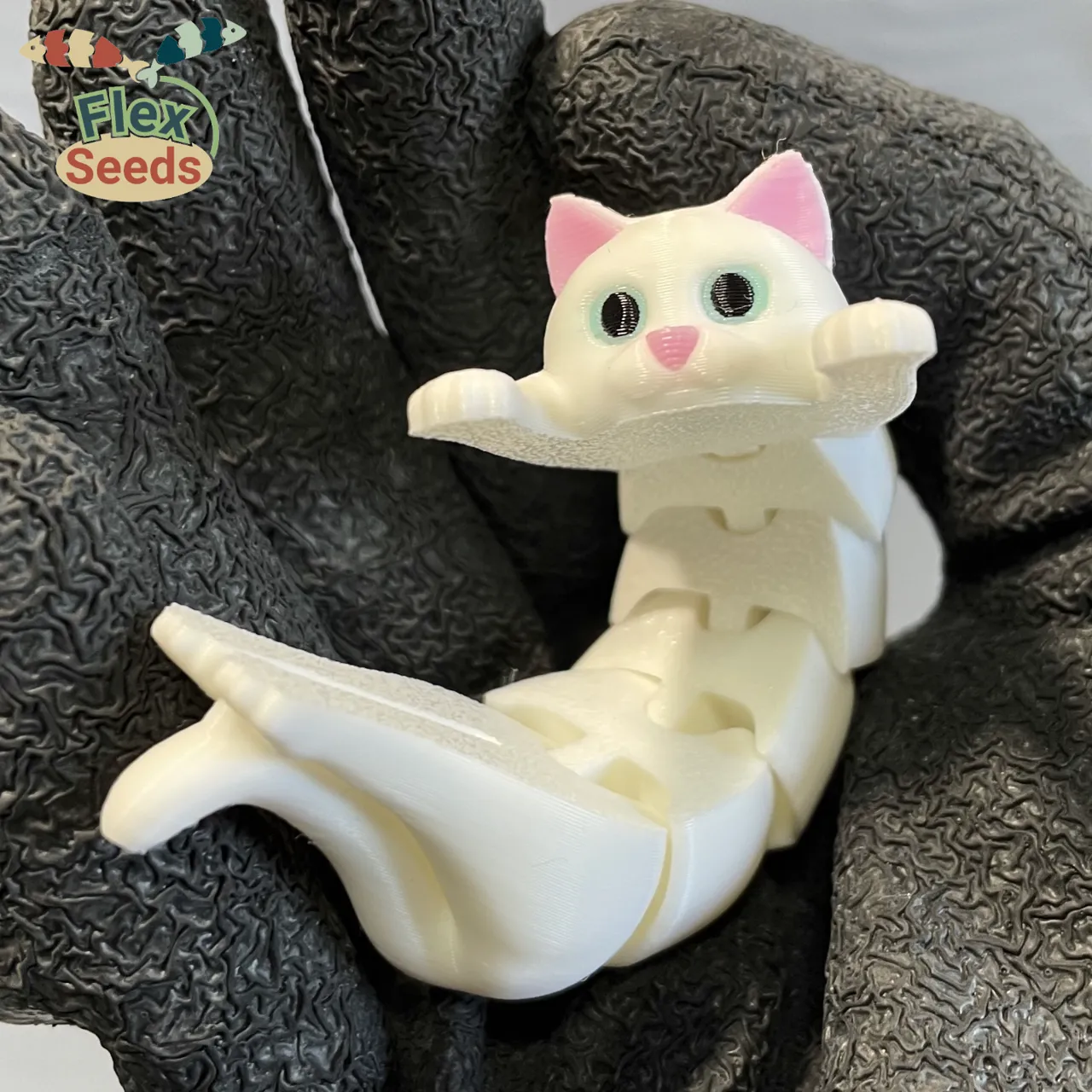 Flexi Holding Cat (Print-in-place) view 4