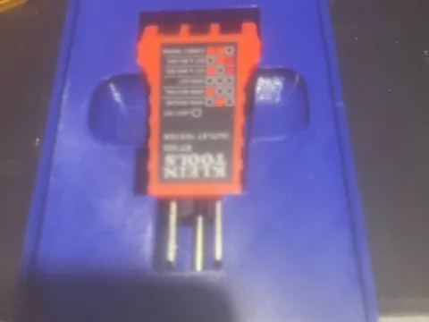 GRIDFINITY KLEIN RT105 OUTLET TESTER