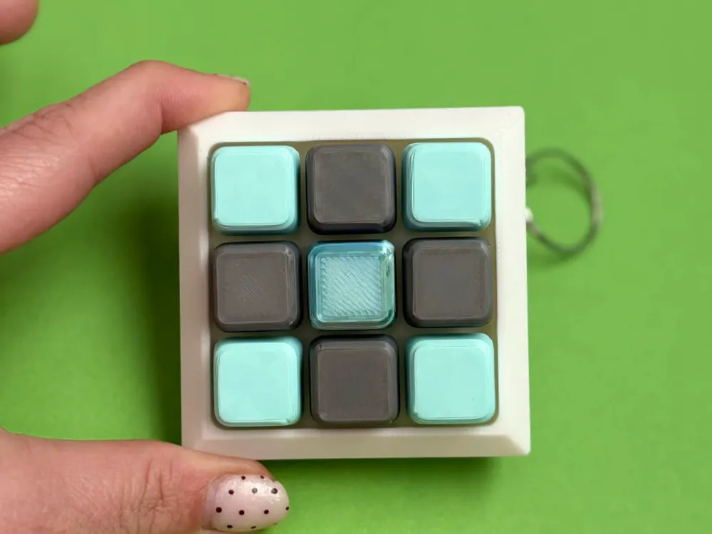 9 Button Clicker 9-Button Clicker Fidget Grid (Keychain Ready) - Free 3D Print Model ...