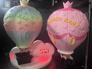 Mario Kart: Princess Peach hot air balloon