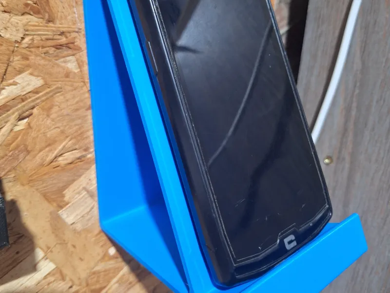 support téléphone mural pour atelier
