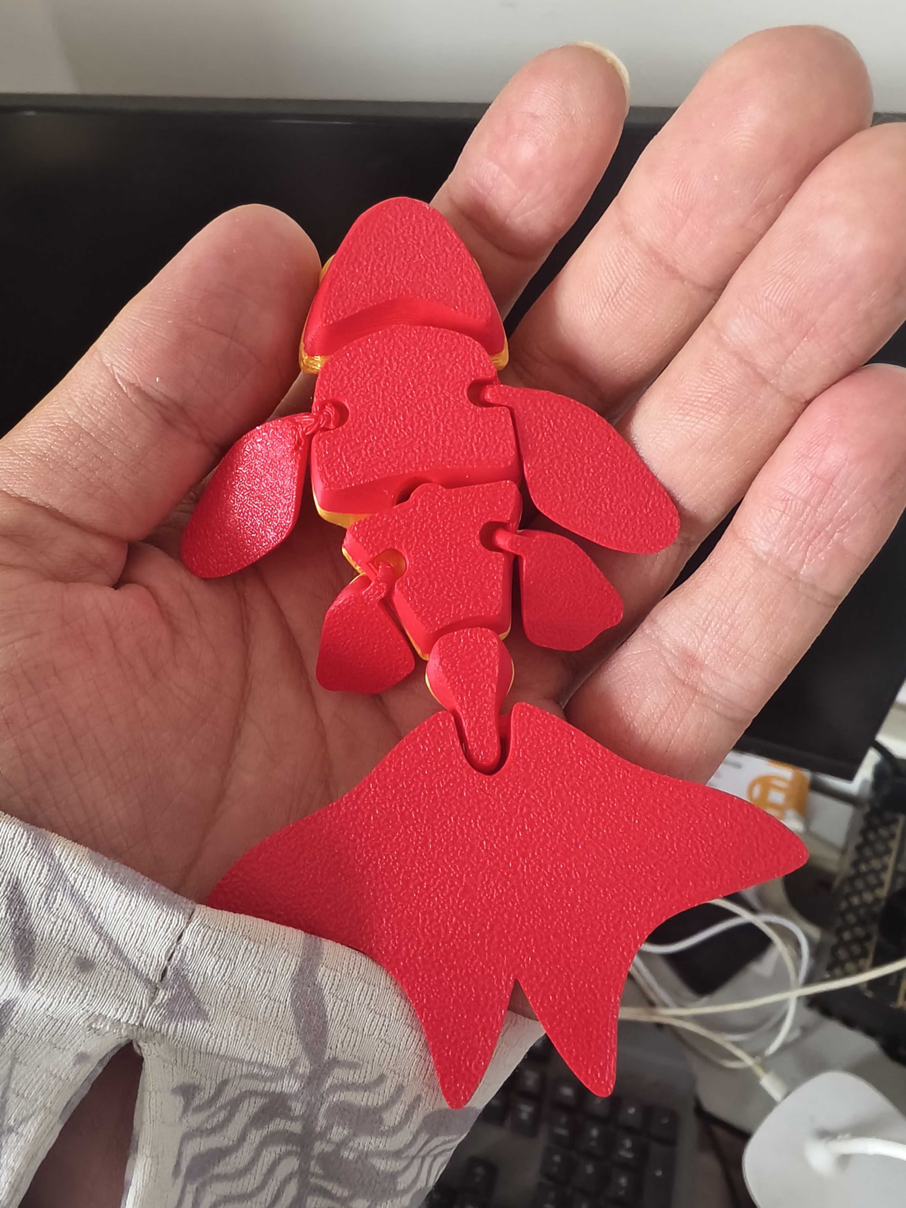Miniatura 2 do modelo 3D 活动小金鱼，无需支撑，手机直接打印