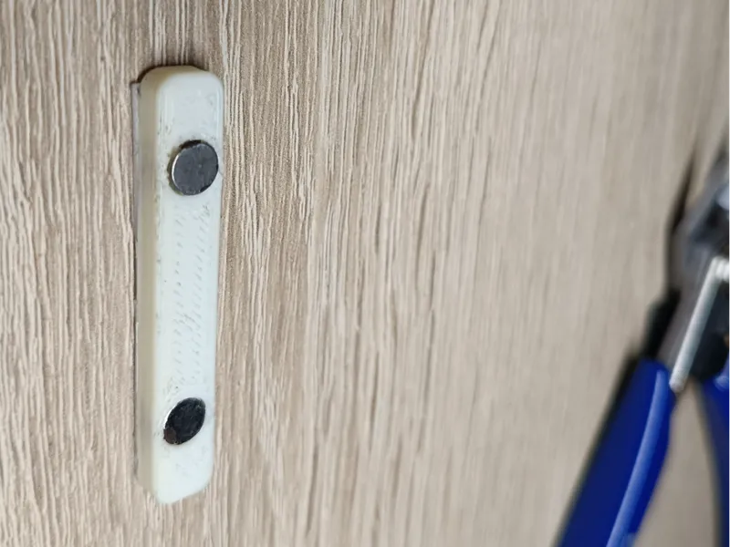 Magnetic Tweezer Holder