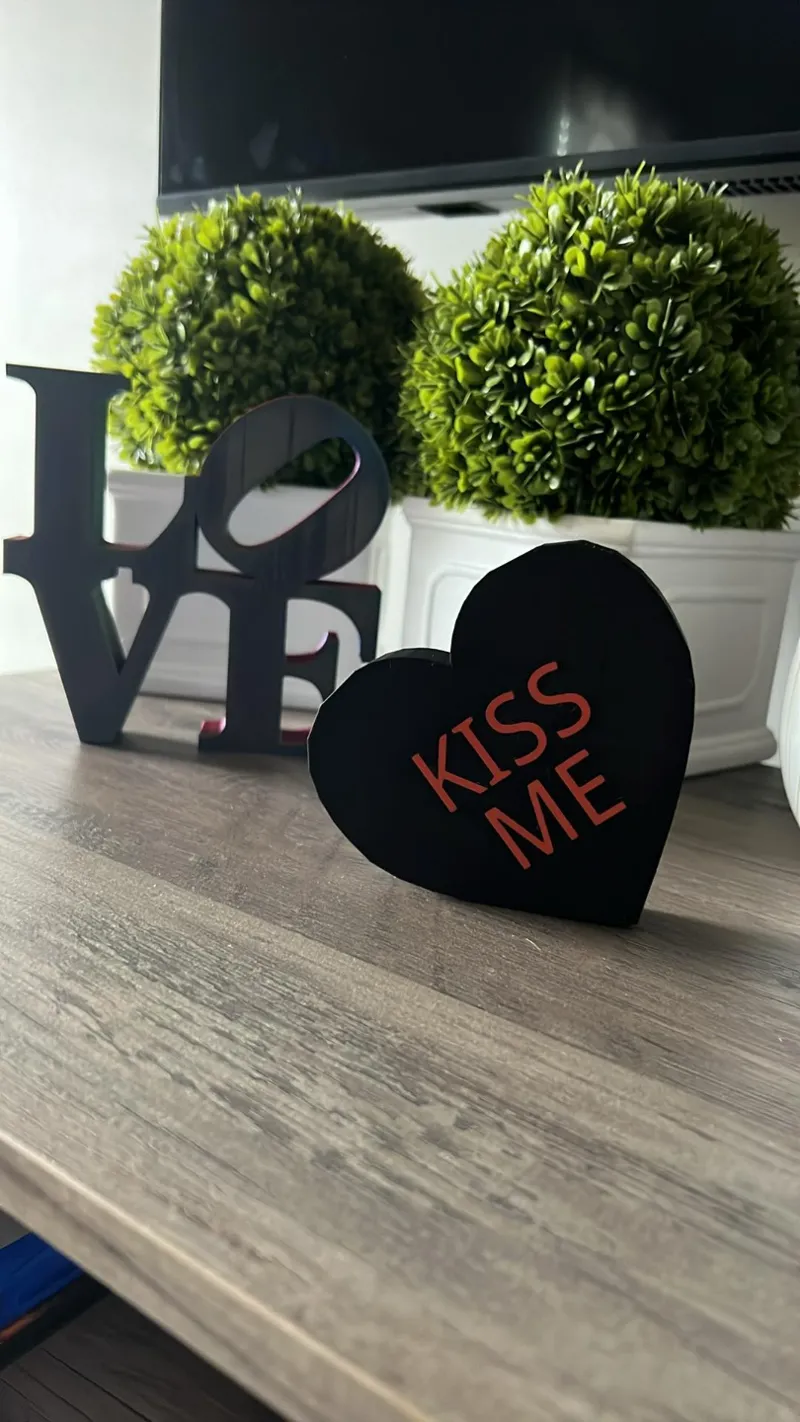 Kiss Me Candy Heart