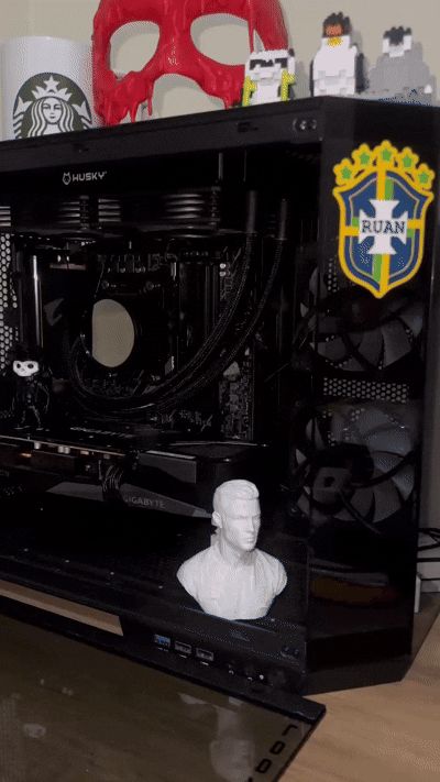 Suporte de GPU/Placa de Vídeo do Cristiano Ronaldo