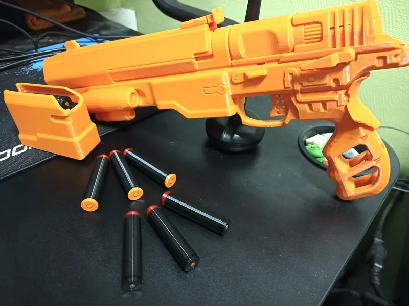 Malorian Arms 3516 (2077)