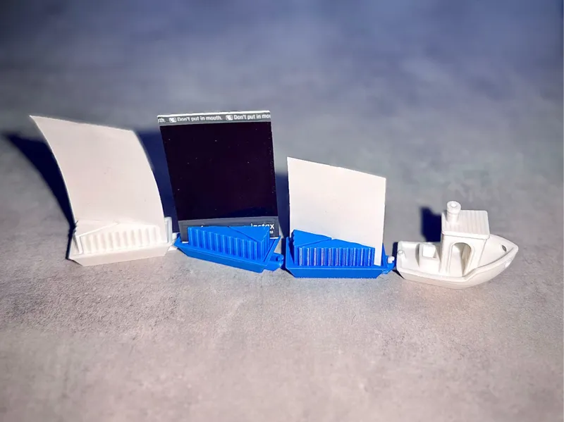 MemoBenchy - Der Mini-Frachter für Bilder