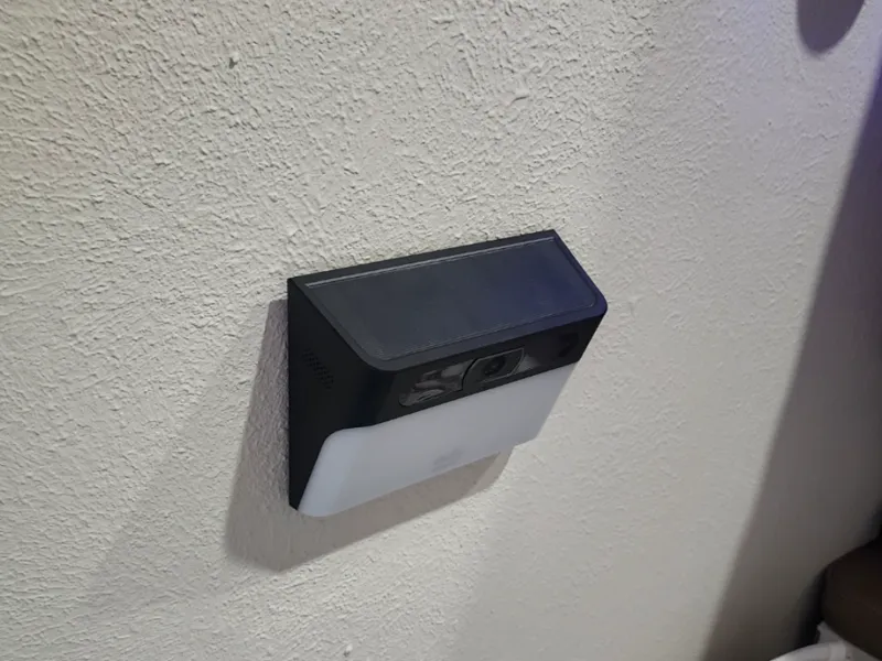 Eufy Solar Wall Light Cam S120 indoor wall mount