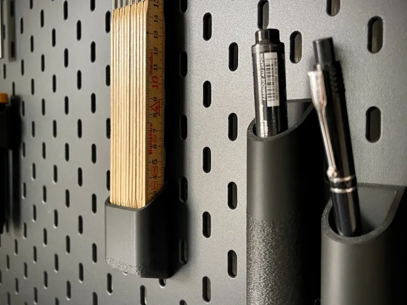 Skadis - Folding ruler holder