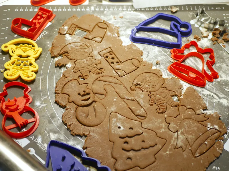 Simple Christmas Cookie Cutters