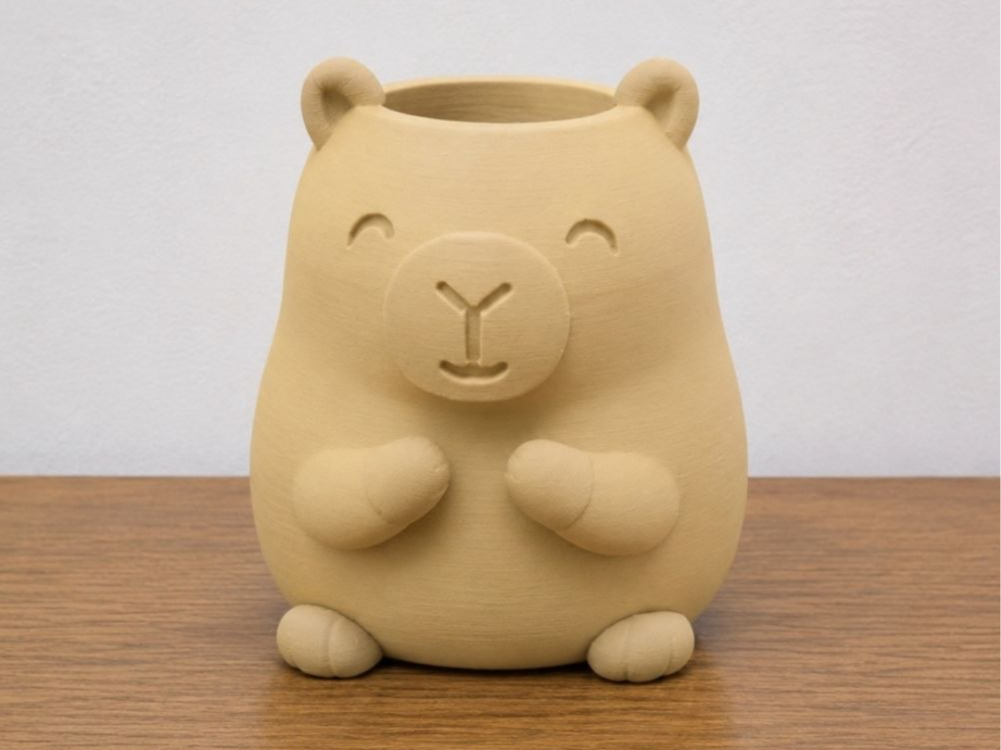capibara pen holder