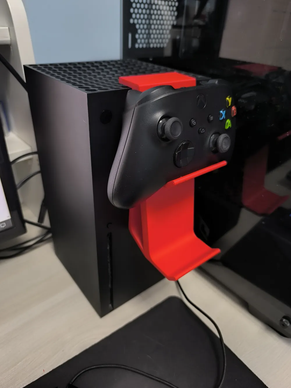 Xbox Series X dual controller holder/rack - Free 3D Print Model ...