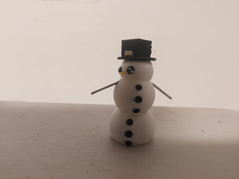 Flexi Snowman - Free 3D Print Model - MakerWorld